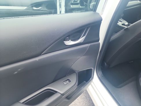 Used 2019 Honda Civic Sport image 19