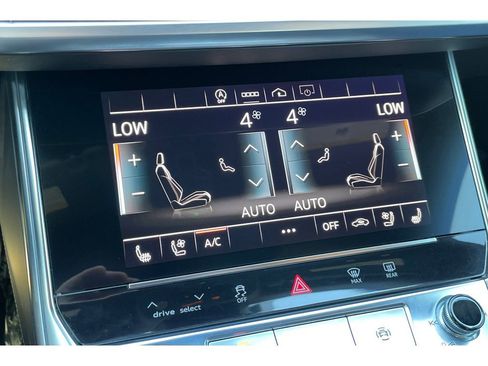 Used 2022 Audi A6 Premium Plus w/ Premium Plus Package image 26