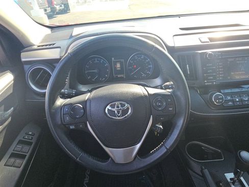 Used 2017 Toyota RAV4 XLE image 10