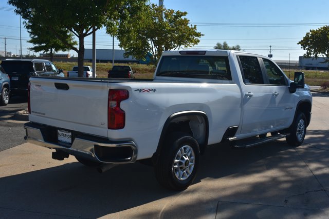 Used 2025 Chevrolet Silverado 2500 LT w/ Convenience Package AWD/4WD image 5