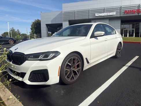 Used 2023 BMW 530i w/ M Sport Package RWD image 1