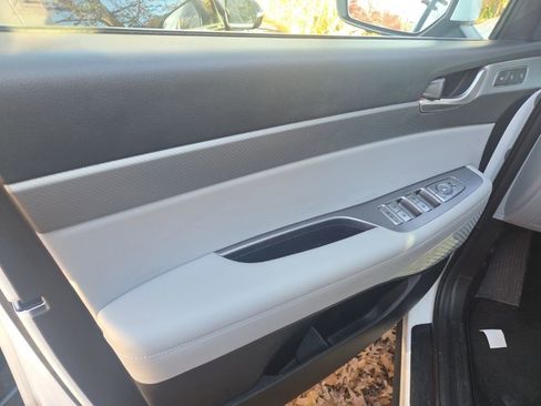 Used 2023 Hyundai Palisade SEL w/ Premium Package image 4