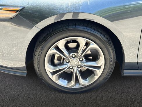 Used 2024 Honda Accord EX image 11