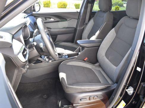 Used 2023 Chevrolet TrailBlazer LT image 18