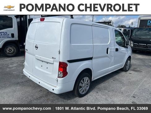 Used 2021 Nissan NV200 SV image 3