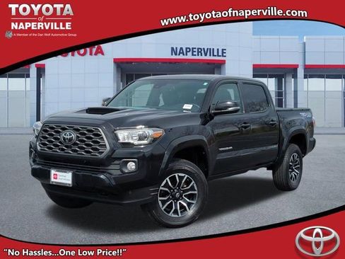 Used 2021 Toyota Tacoma TRD Sport AWD/4WD image 1