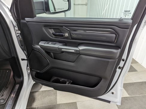 Used 2024 RAM 1500 Limited w/ Body Color Bumper Group image 31