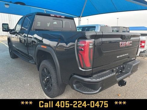 New 2026 GMC Sierra 2500 AT4 w/ AT4 Premium Plus Package image 8