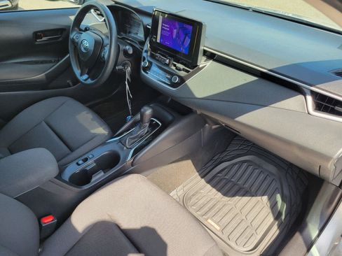 Used 2023 Toyota Corolla LE FWD image 10