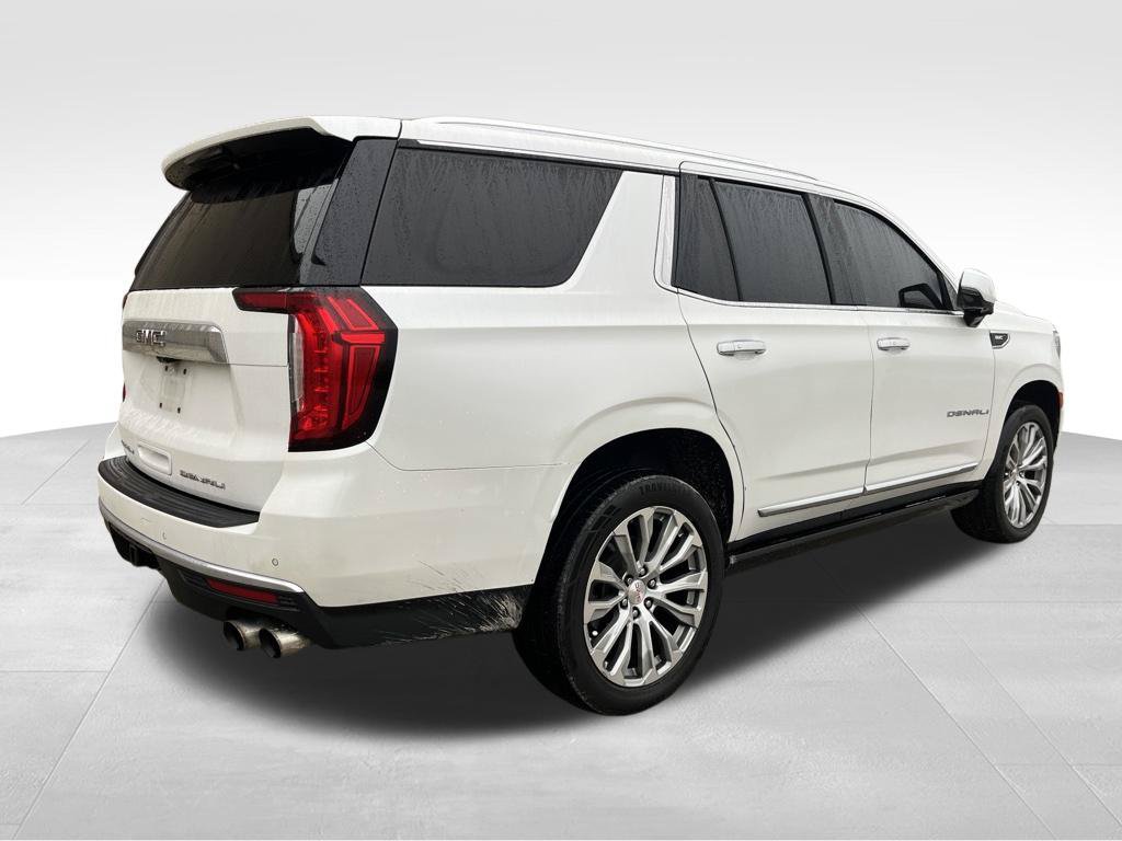 Used 2021 GMC Yukon Denali w/ Denali Premium Package AWD/4WD image 5