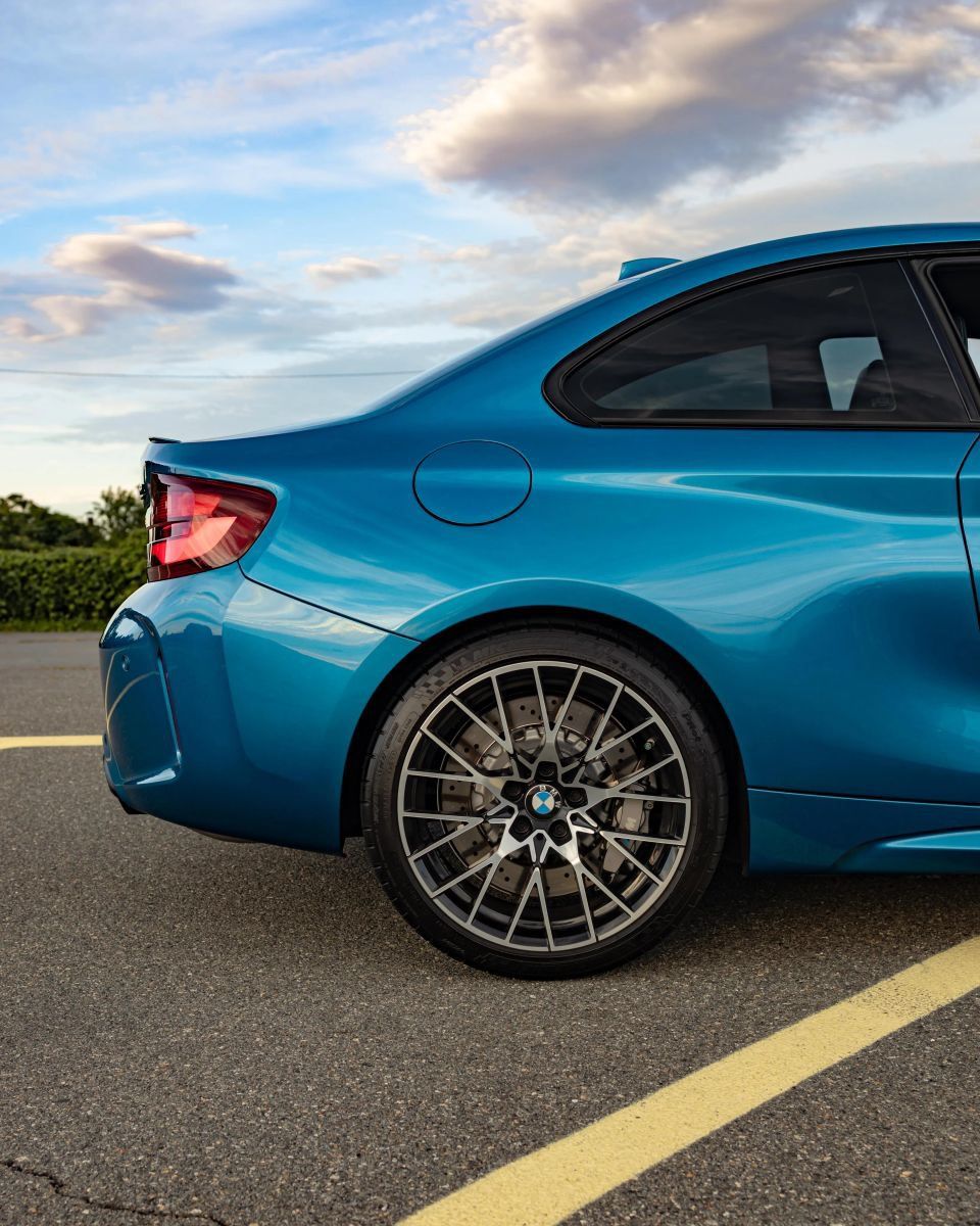 Used 2021 BMW M2 Competition w/ Executive Package RWD image 4