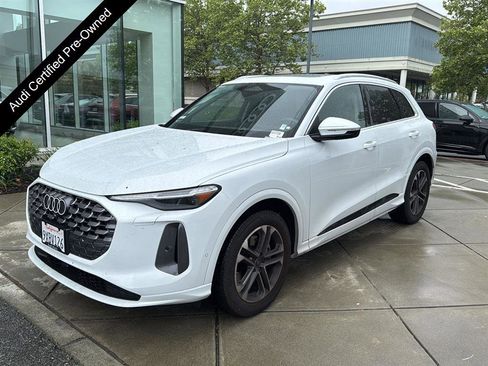 Used 2025 Audi Q5 Prestige image 1
