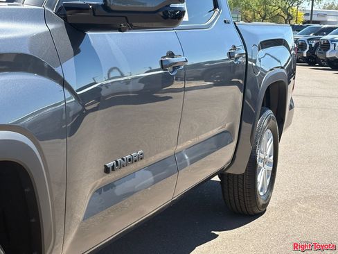 New 2026 Toyota Tundra SR5 AWD/4WD image 10
