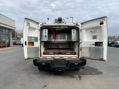 Used 2019 Ford F250 XL w/ Power Equipment Group image 27