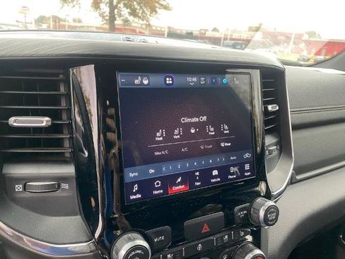 Used 2024 RAM 1500 Laramie image 20