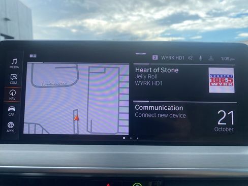 Used 2024 BMW X3 xDrive30i w/ Premium Package image 16