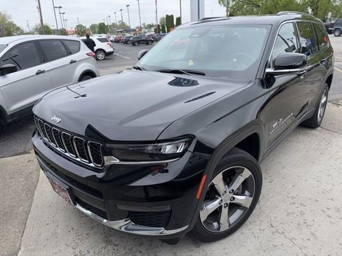 Used 2022 Jeep Grand Cherokee L Limited image 2