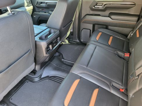 Used 2023 GMC Sierra 1500 AT4 w/ AT4 Premium Package AWD/4WD image 23