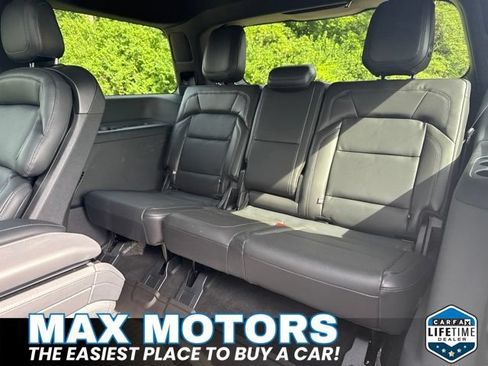 Used 2025 Lincoln Navigator Reserve w/ Jet Appearance Package AWD/4WD image 11