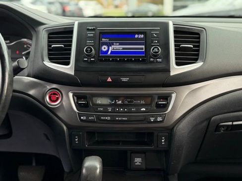 Used 2017 Honda Ridgeline RTL image 25