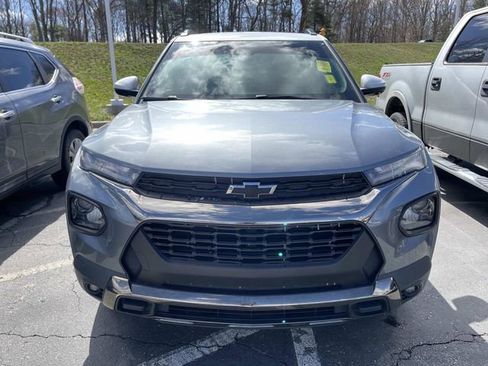 Used 2021 Chevrolet TrailBlazer ACTIV w/ Sun and Liftgate Package image 6