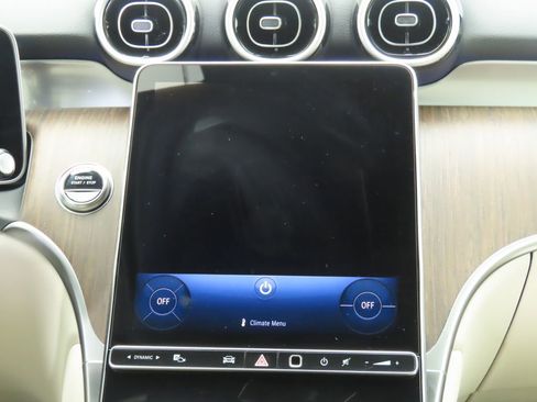 Certified 2025 Mercedes-Benz GLC 300 image 15