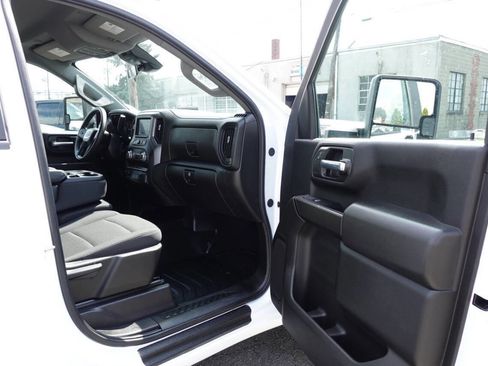 Used 2024 GMC Sierra 2500 Pro AWD/4WD image 29