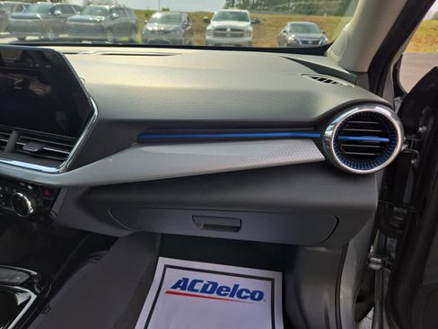 New 2026 Chevrolet Trax LT w/ LT Convenience Package FWD image 44