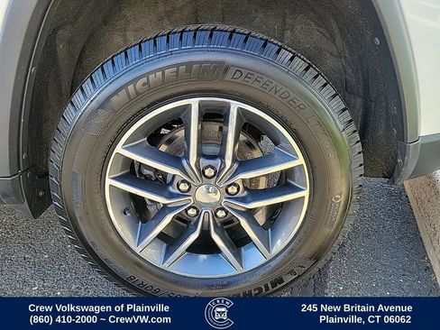 Used 2017 Jeep Grand Cherokee Limited w/ Luxury Group II AWD/4WD image 21