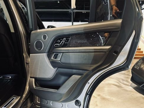 Used 2020 Land Rover Range Rover Autobiography AWD/4WD image 24