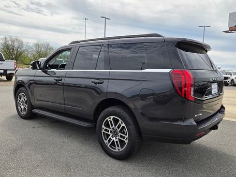 New 2026 Ford Expedition Active RWD image 40