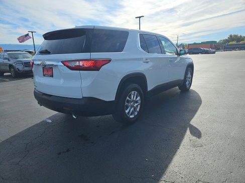 Used 2021 Chevrolet Traverse LS image 63