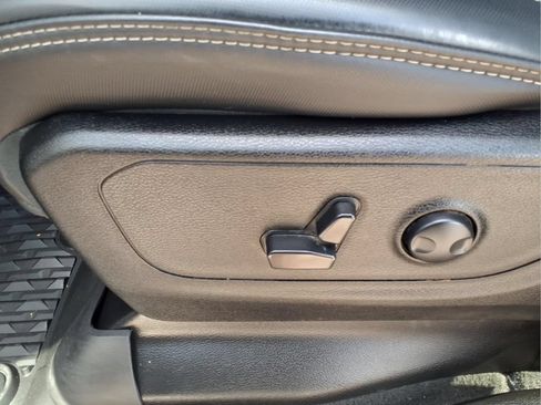Used 2024 RAM 1500 Lone Star AWD/4WD image 13