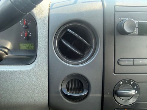 Used 2005 Ford F150 XL RWD image 49