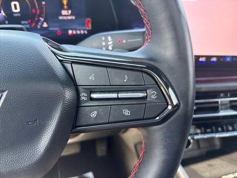 Used 2026 Chevrolet Traverse RS w/ LPO, Floor Liner Package AWD/4WD image 12