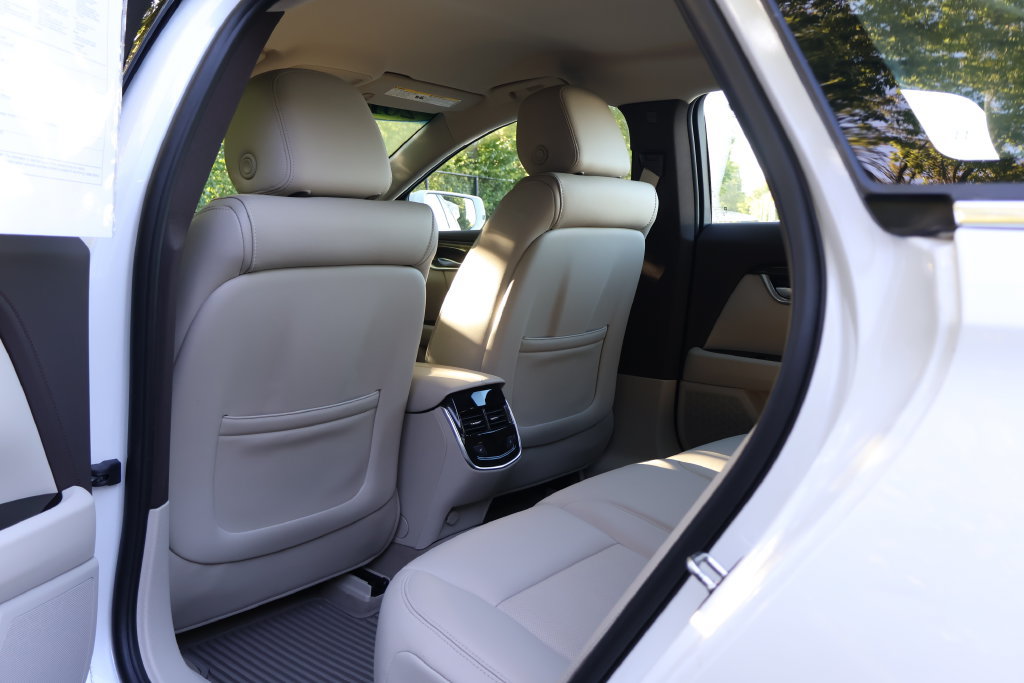 Used 2016 Cadillac XTS Luxury w/ LPO, Protection Package FWD image 45