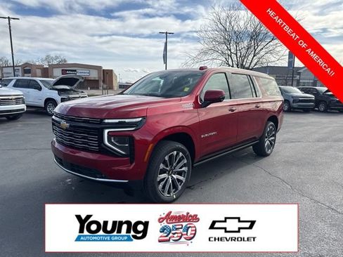 New 2026 Chevrolet Suburban High Country AWD/4WD image 3
