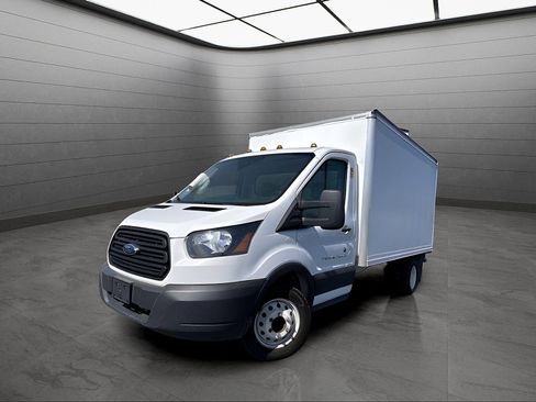 Used 2019 Ford Transit 350 156 DRW RWD image 1