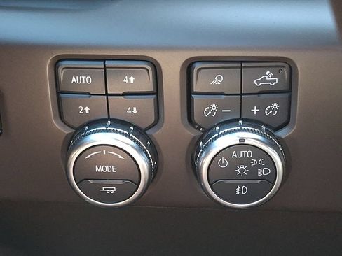 Used 2023 GMC Sierra 1500 Denali AWD/4WD image 24