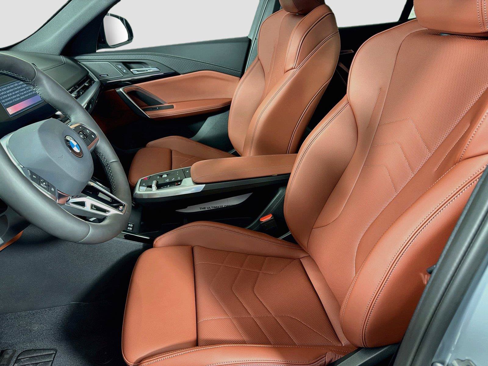 New 2027 BMW X2 xDrive28i w/ Technology Package AWD/4WD image 20