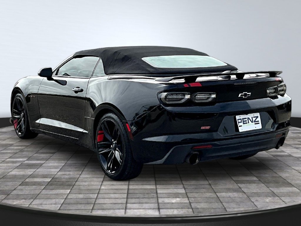 Used 2021 Chevrolet Camaro LT w/ Redline Edition RWD image 5