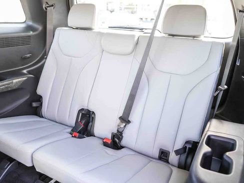 Used 2023 Hyundai Palisade SEL AWD/4WD image 19
