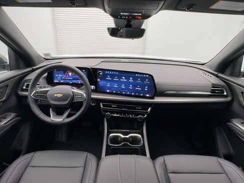 New 2026 Chevrolet Traverse LT w/ Driver Confidence Package image 15