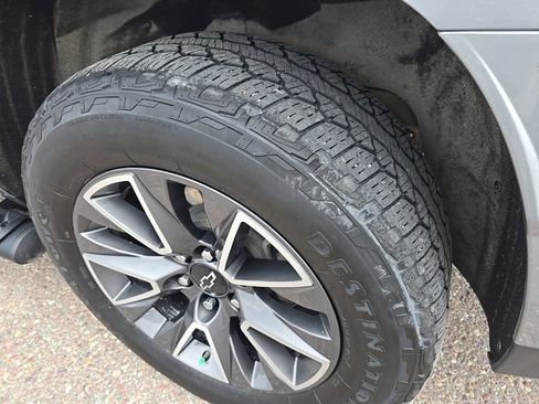 Used 2023 Chevrolet Tahoe Z71 image 30