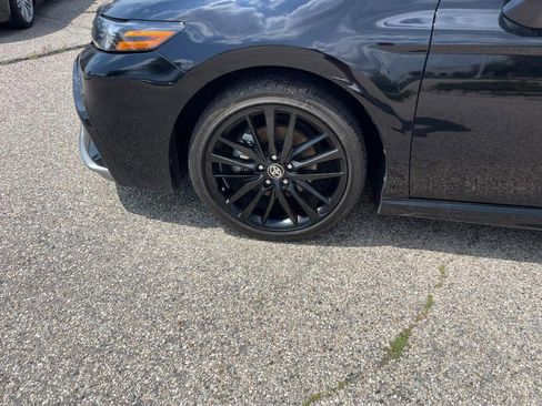 Used 2024 Toyota Camry XSE image 6