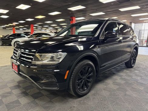 Used 2019 Volkswagen Tiguan S image 4