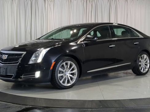 Used 2017 Cadillac XTS Luxury FWD image 5