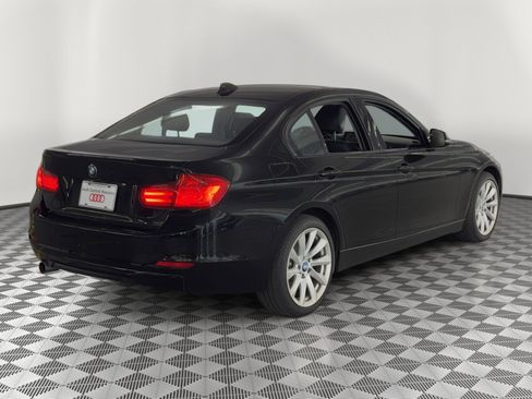 Used 2015 BMW 320i xDrive Sedan AWD/4WD image 9