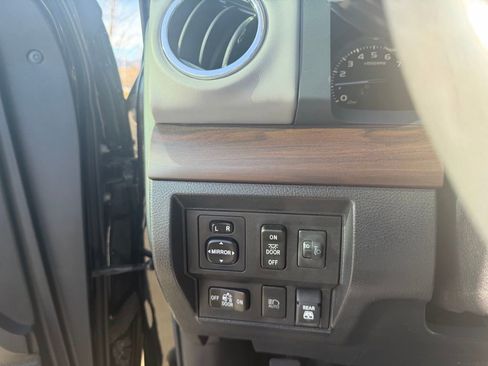 Used 2020 Toyota Tundra Limited image 21