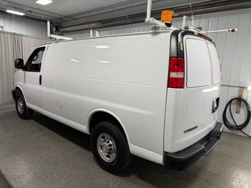 Used 2020 Chevrolet Express 2500 w/ Driver Convenience Package RWD image 6